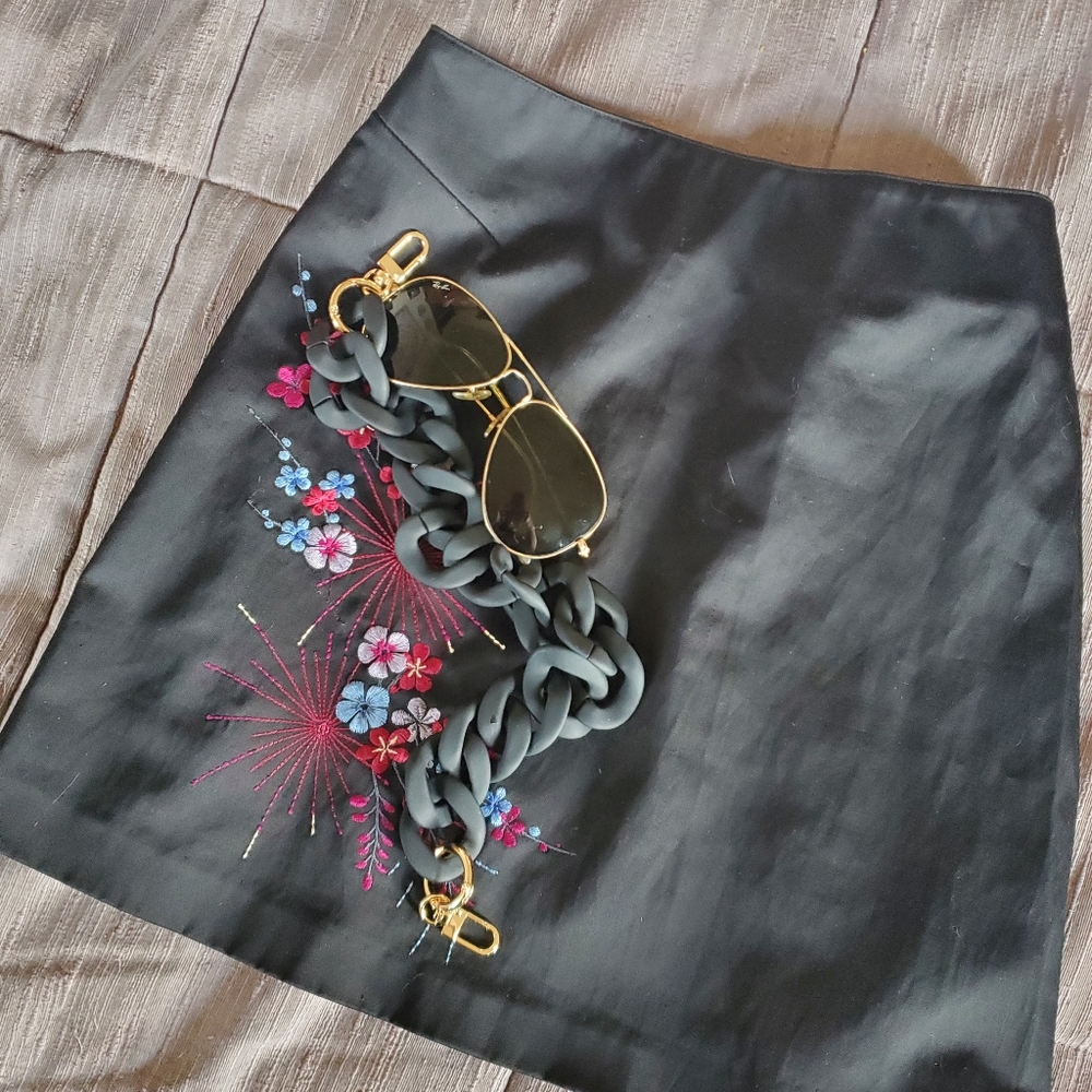 Y2k style mini skirt